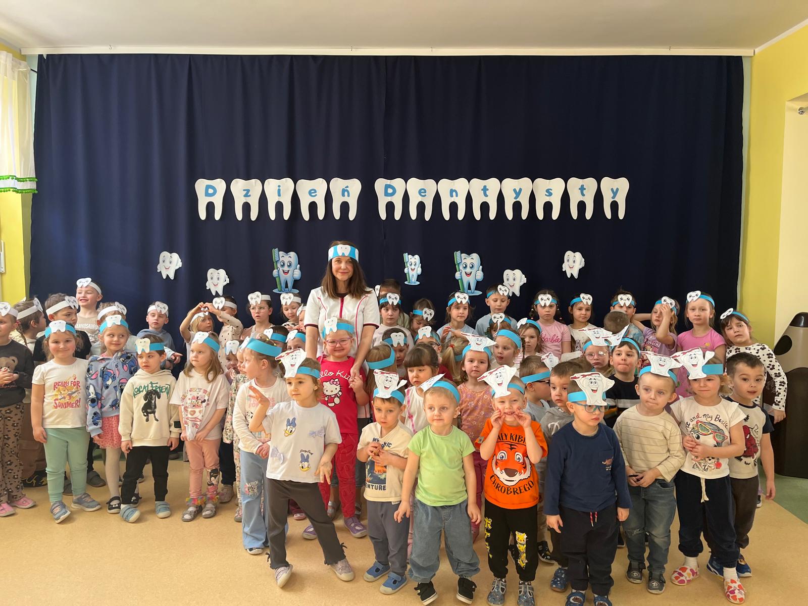  Dzieci w przebraniach