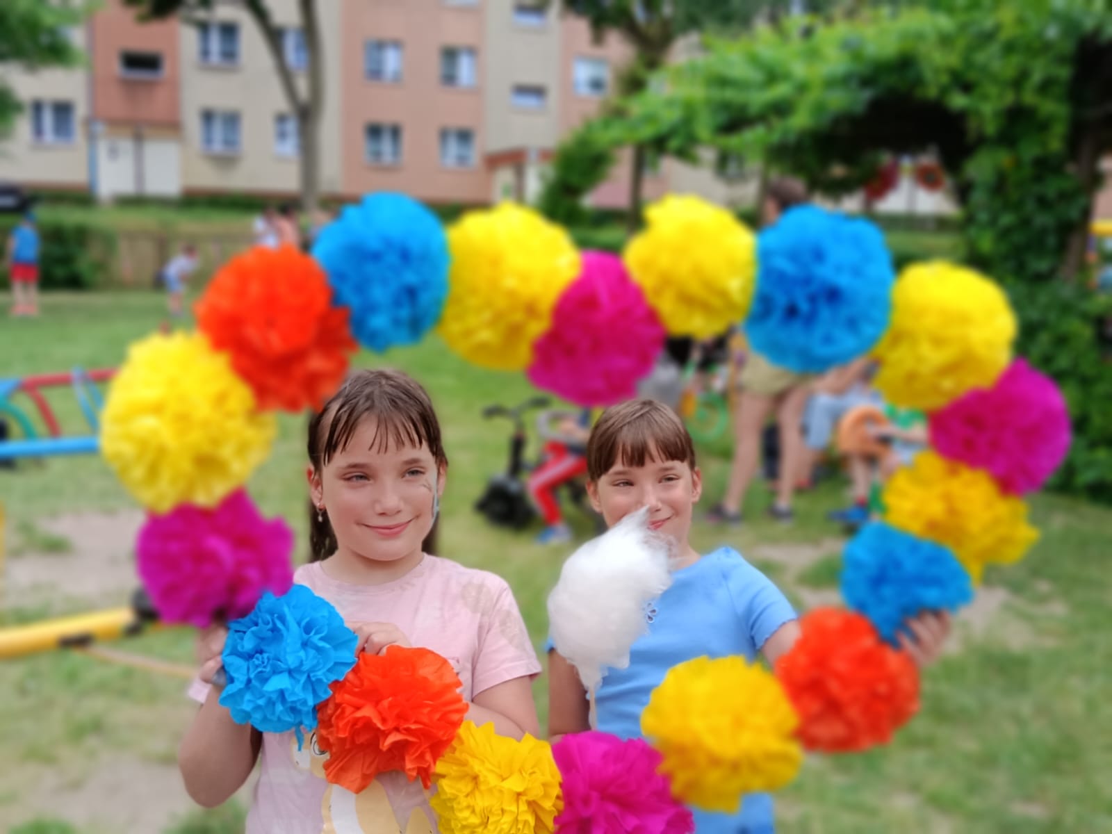  Dzieci z balonami