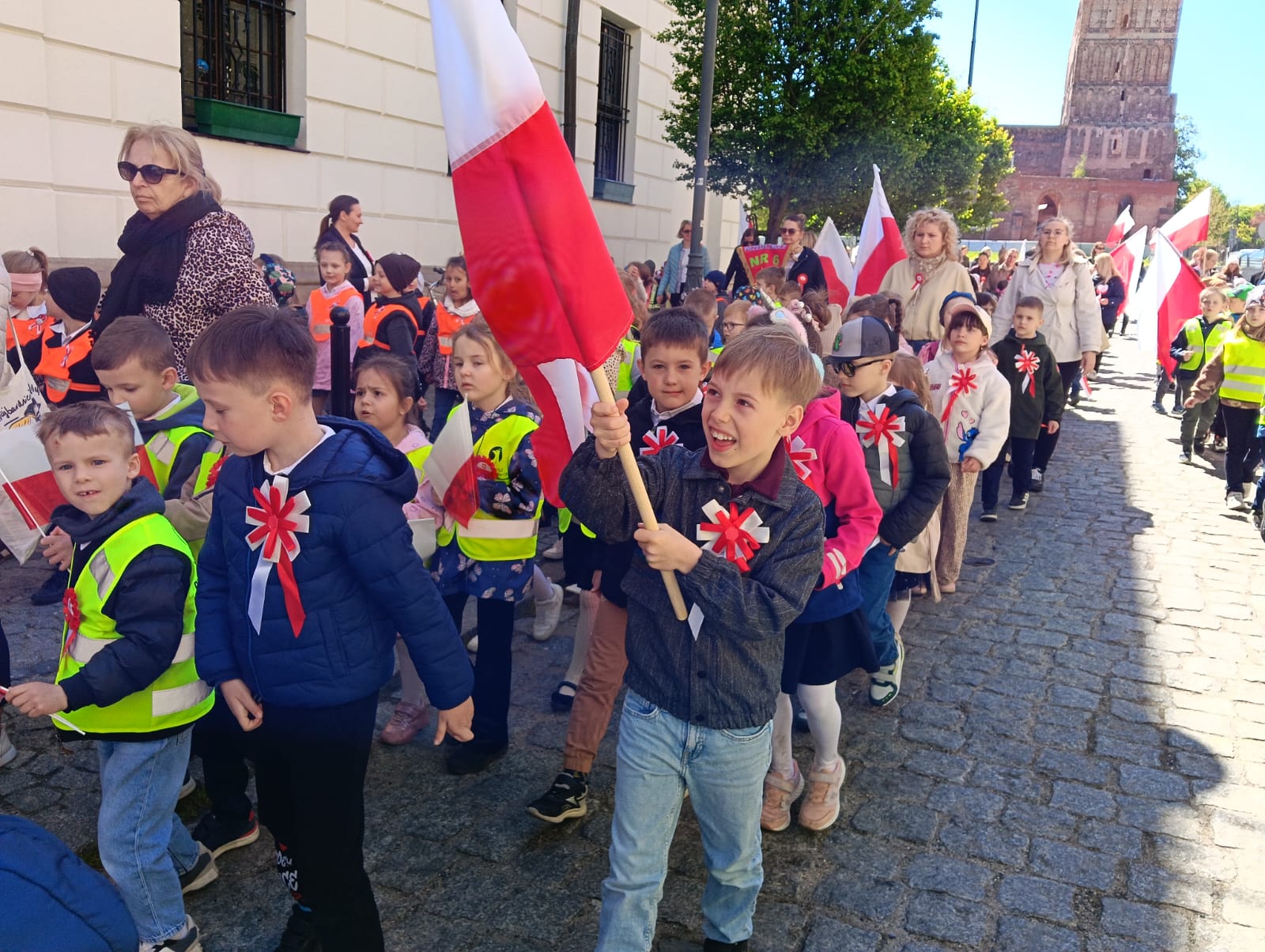  Dzieci i osoby dorosłe z...